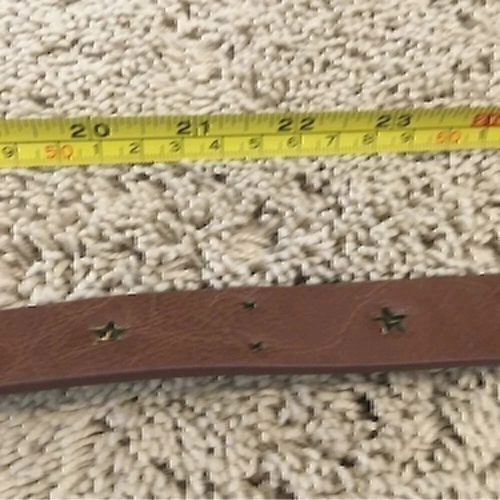 Girls size large brown cutout star belt